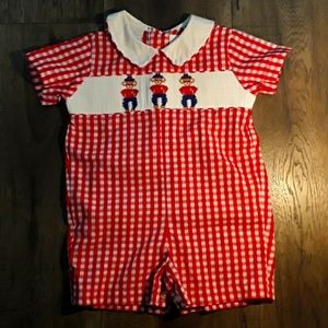 romper by Smocked Giraffe 3-6 months